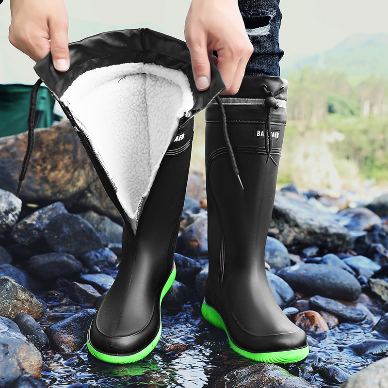 Fishing Equipment Basic - รองเท้ากันฝนสำหรับฤดูหนาว อุปกรณ์ตกปลา รองเท้ากันฝนสำหรับผู้ชาย หนาและกันลื่น กันน้ำ สะท้อนแสง